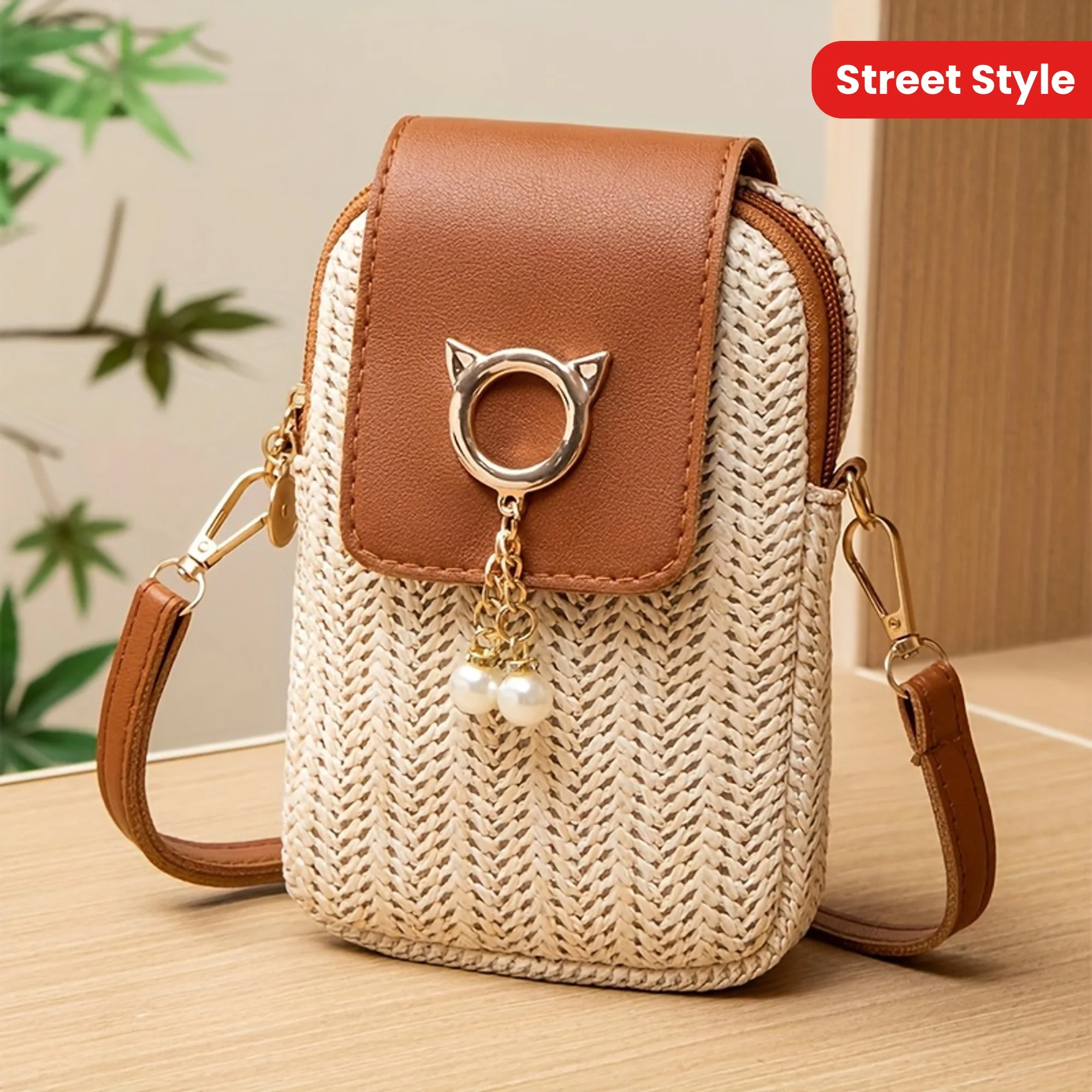 Women Fashion Over The Years - Tas Ponsel Selempang Mini Lucu Gaya