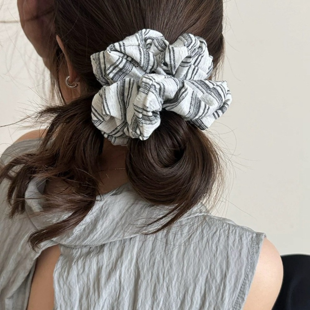Ikat Rambut Korea Motif Garis  - Women'S Fashion Korea ulasan dan harga